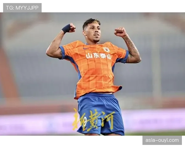 山东泰山2-0完胜长春亚泰，克雷桑梅开二度打破进球荒